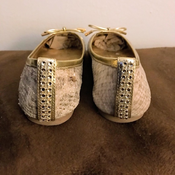 🌺GOLD🌺TORY BURCH EMBELLISHED FLATS🌺7.5M🌺 - Picture 6 of 8